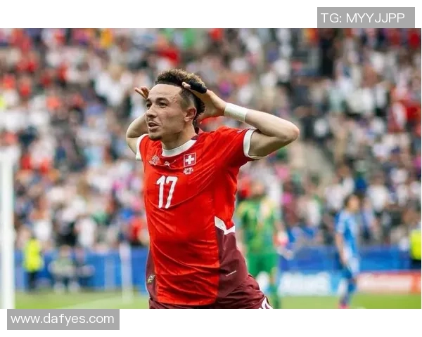 欧洲豪门球队频频出手签约自由身球星引爆转会市场风云